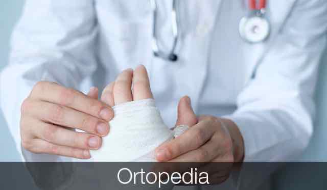 médico ortopedista entendido linear unit mãos
