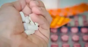 medicamentos variados incluindo ivermectina