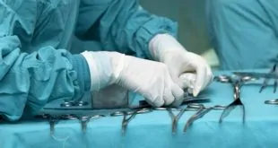 oclusão do apêndice atrial esquerdo em cirurgia cardíaca